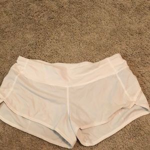 White lulu lemon hottie hot shorts